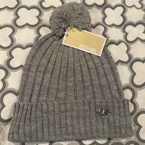 NWT Michael Kors Cable-Knit Beanie Cuff Hat with Pom Grey